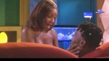 صغيرة 18yr يبتلع 6 الأحمال احدث مواقع سكس اجنبي